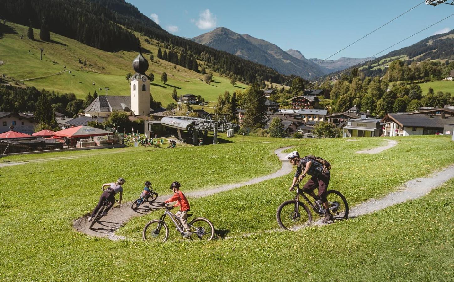 Apartments Salzburgerhof Saalbach-Hinterglemm Exteriér fotografie